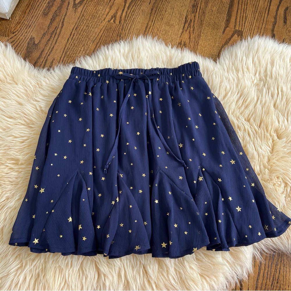 NWT Francesca’s Trixxi gold star skirt